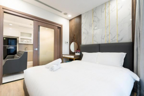 LANDMARK 81 Luxury 1-Bedroom